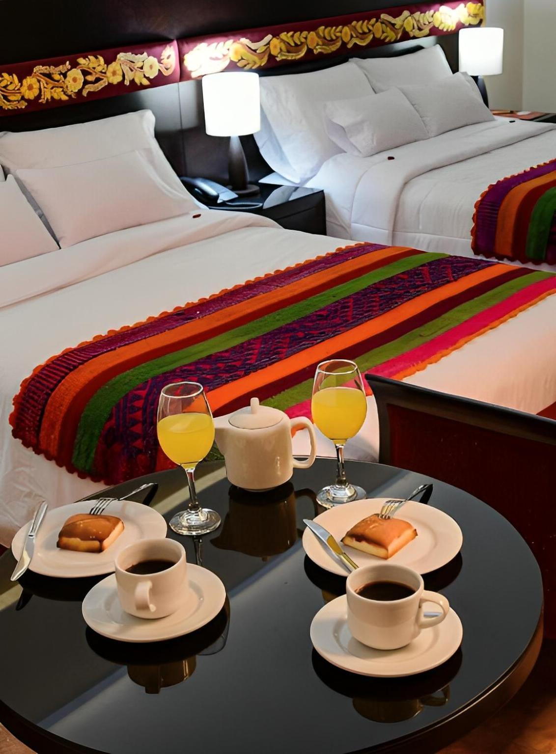 Altipacha Ayacucho Hotel ภายนอก รูปภาพ