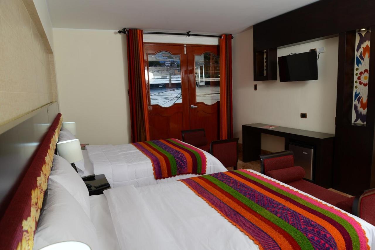 Altipacha Ayacucho Hotel ภายนอก รูปภาพ