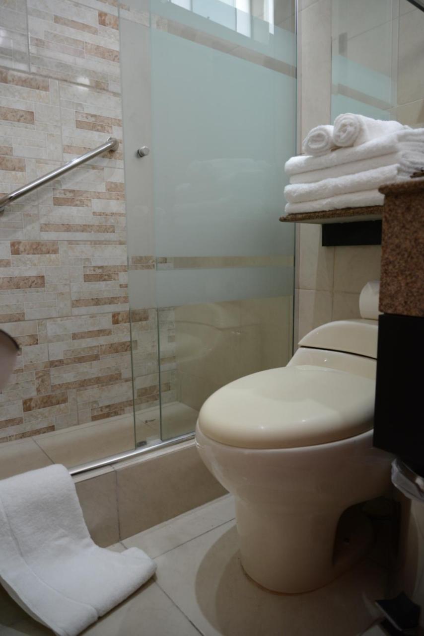 Altipacha Ayacucho Hotel ภายนอก รูปภาพ
